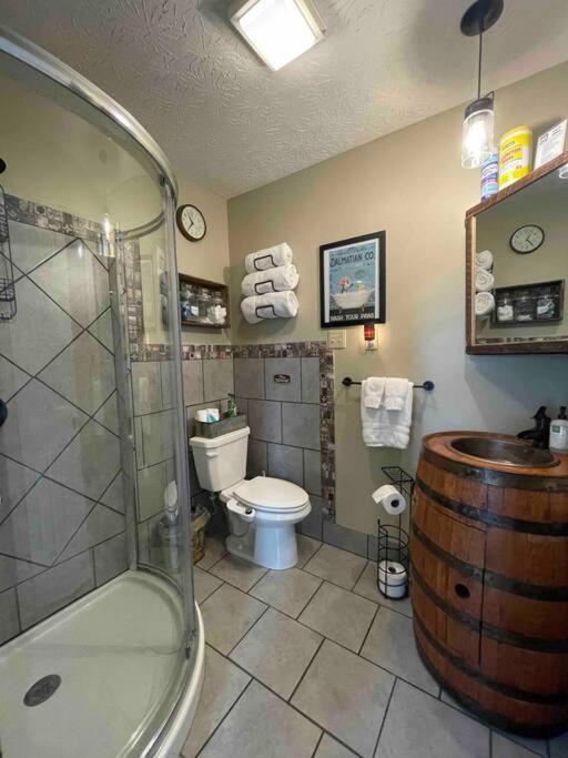 Bourbon Trail Cabin On The Farm Lawrenceburg Esterno foto